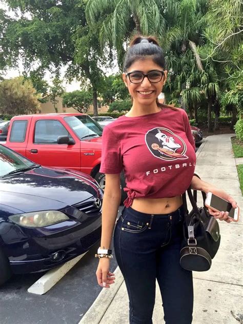 miakhalifa porn video|Mia Khalifa New Porn Videos